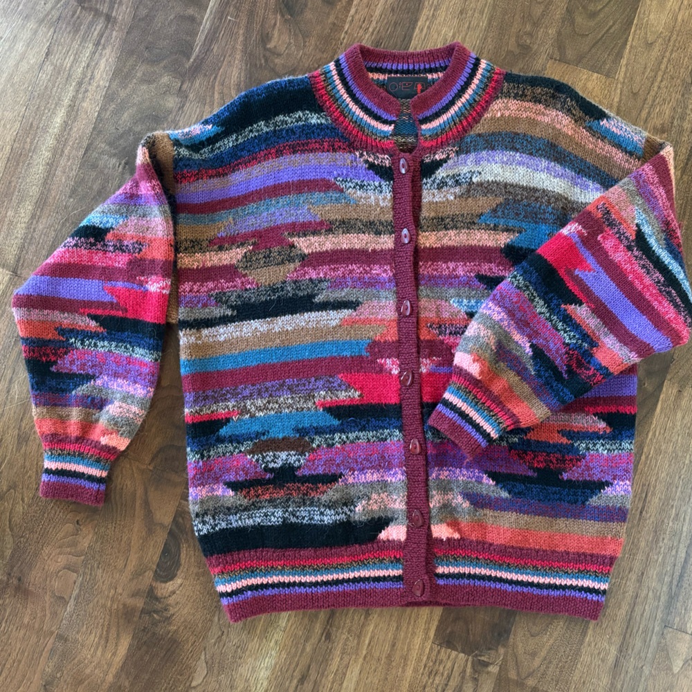 Minkha 100% Alpaca wool patterned cardigan.
